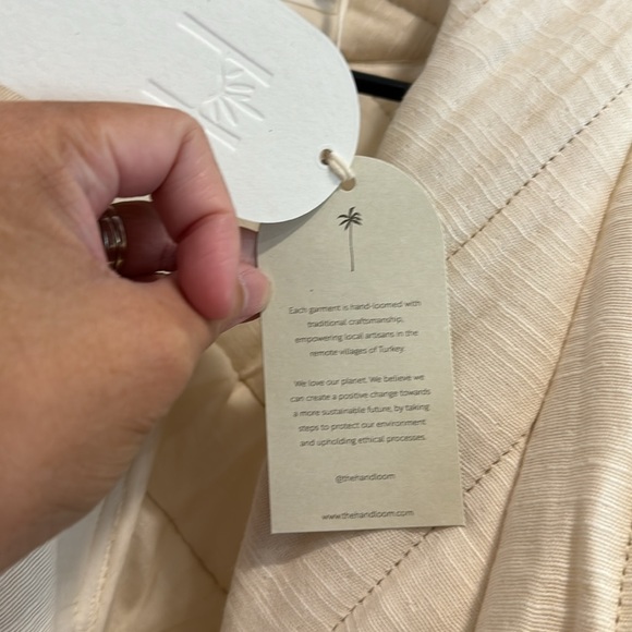 THE HANDLOOM Ono Quilted Jacket - Picture 9 of 10